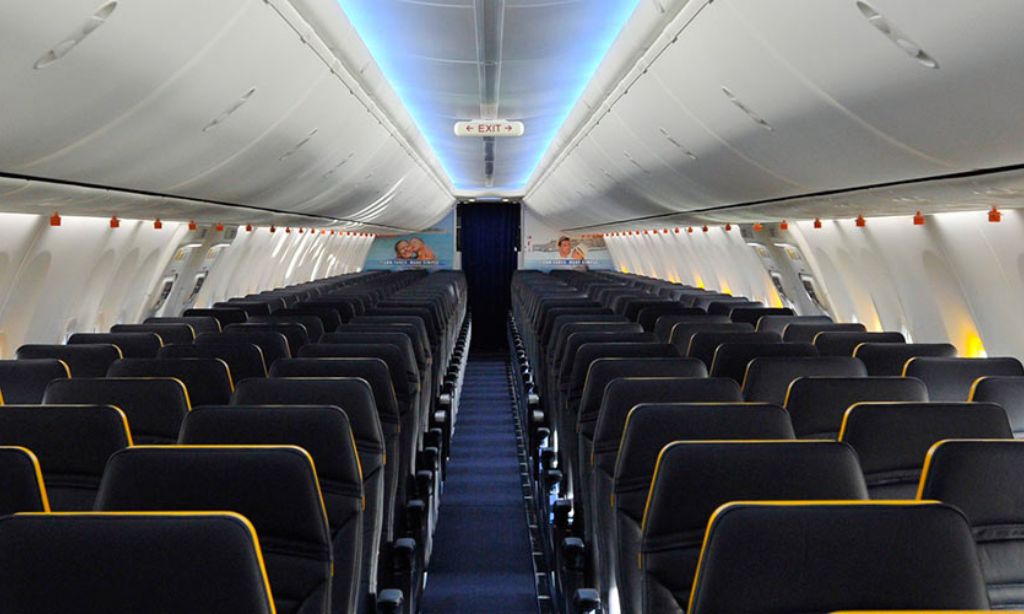 Interno Aereo Ryanair